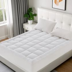 Twin Size Mattress Pad - White, 39x75 Inches