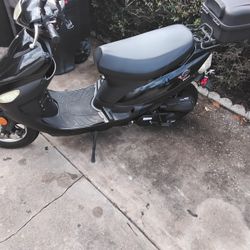 2024 Xpro Moped Scooter 