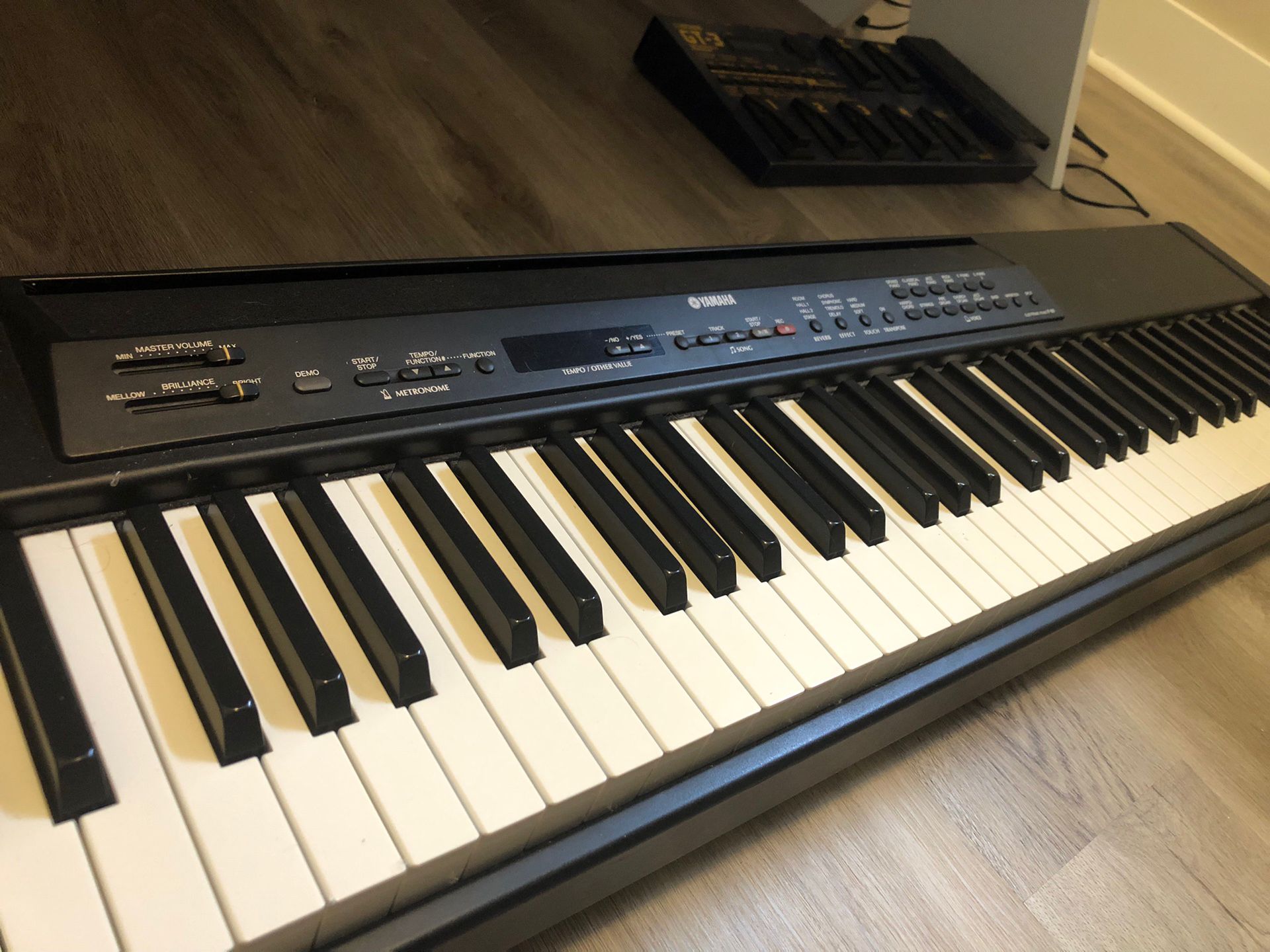 Yamaha P80