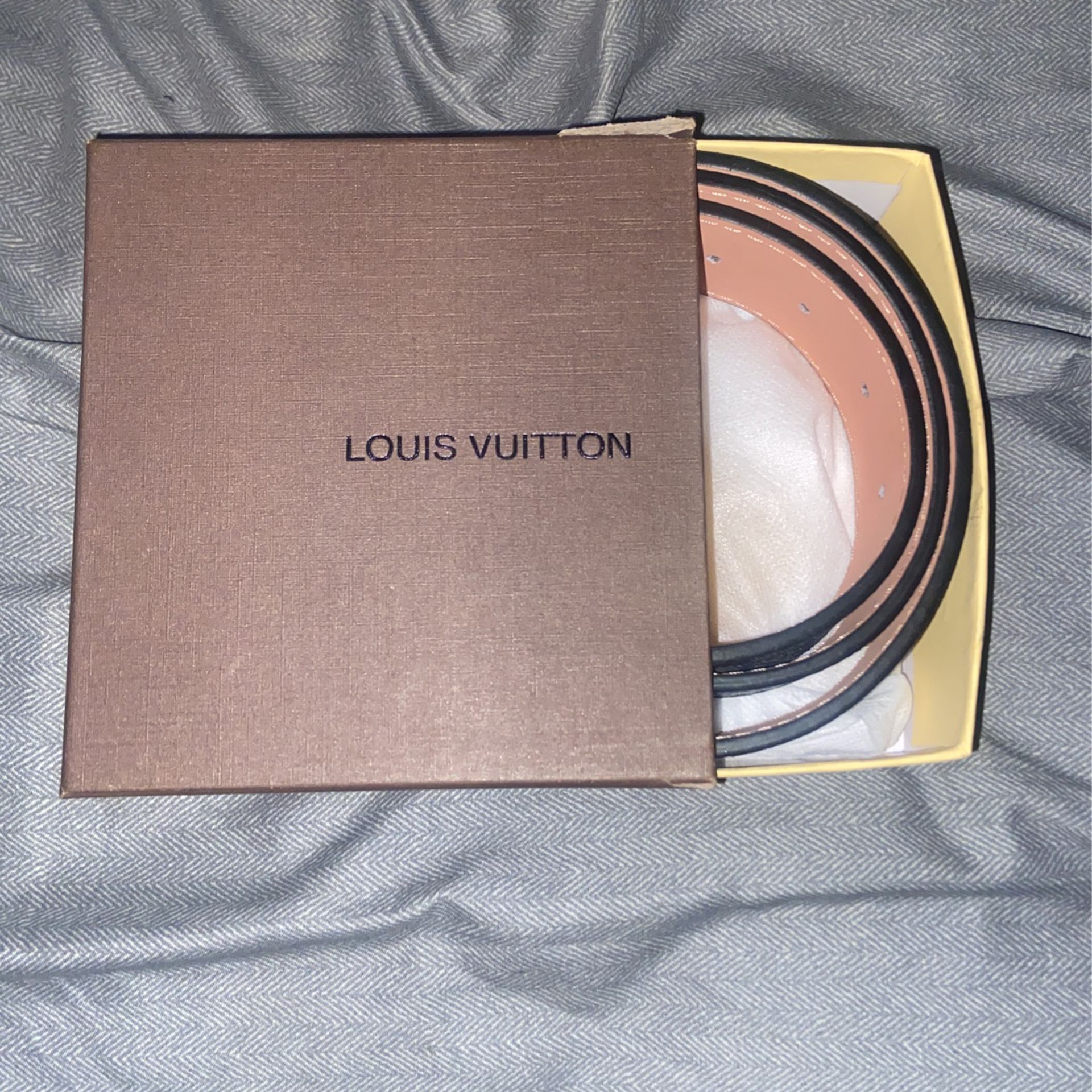 Louis Vuitton Belt for Sale in Brooklyn, NY - OfferUp