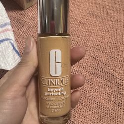 Foundation + Concealer 2 In 1