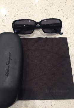 Black Ferragamo sunglasses with case/cloth
