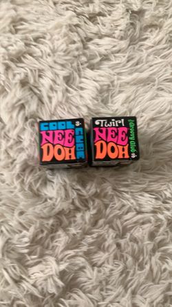 Teenie needohs cool cube and twirl groovy glob