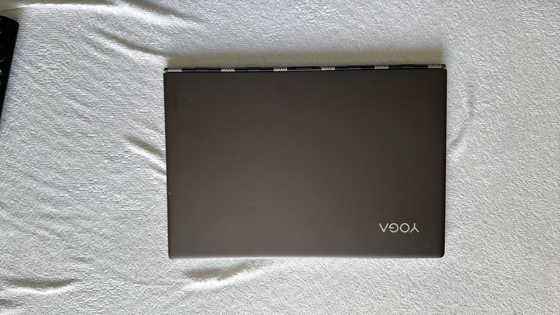 Lenovo Yoga 910-13IKB Model:80VF