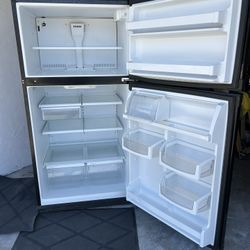 Whirlpool Refrigerator Top Freezer And Fridge