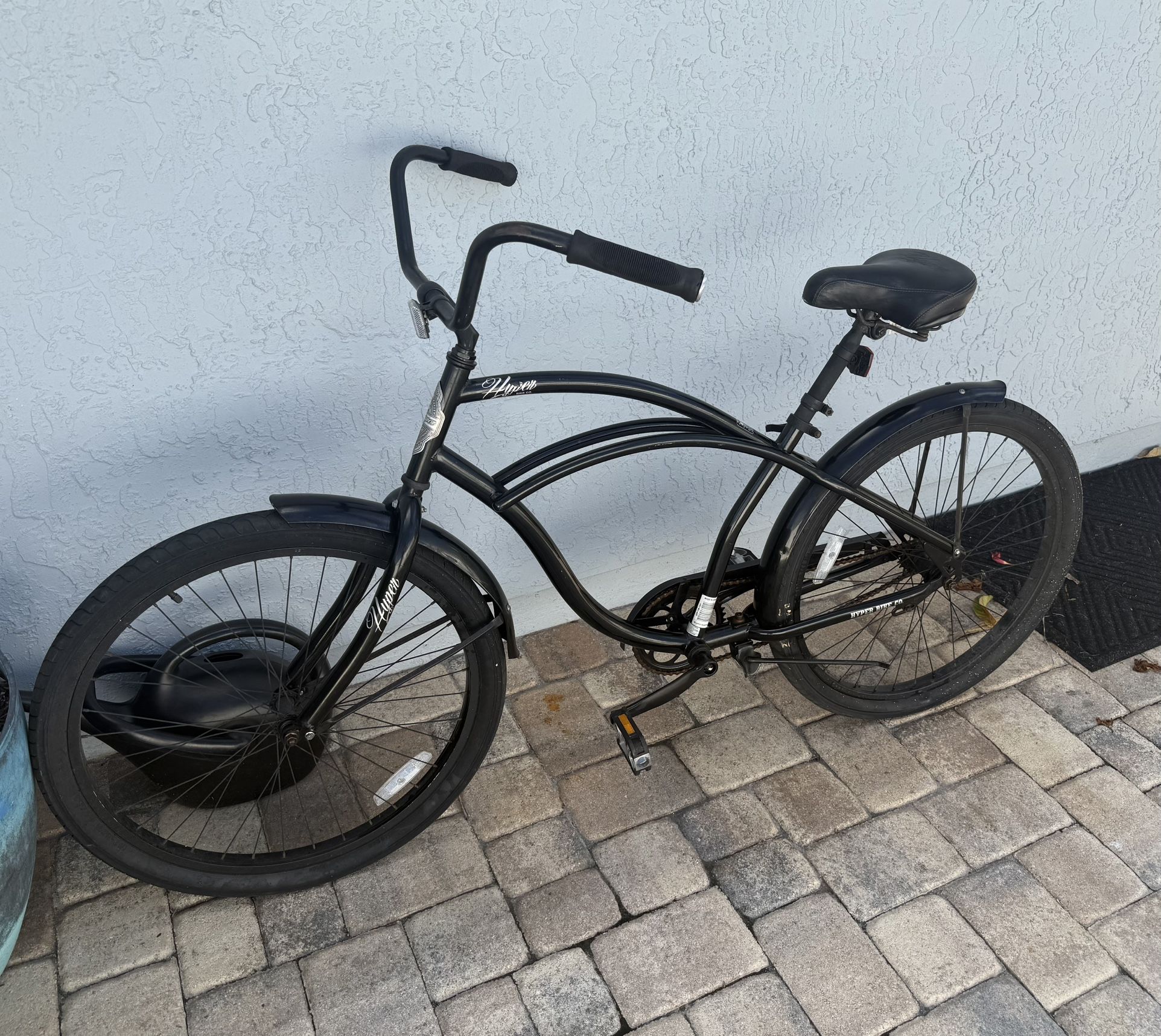 Hyper Cruiser Bike $55.00