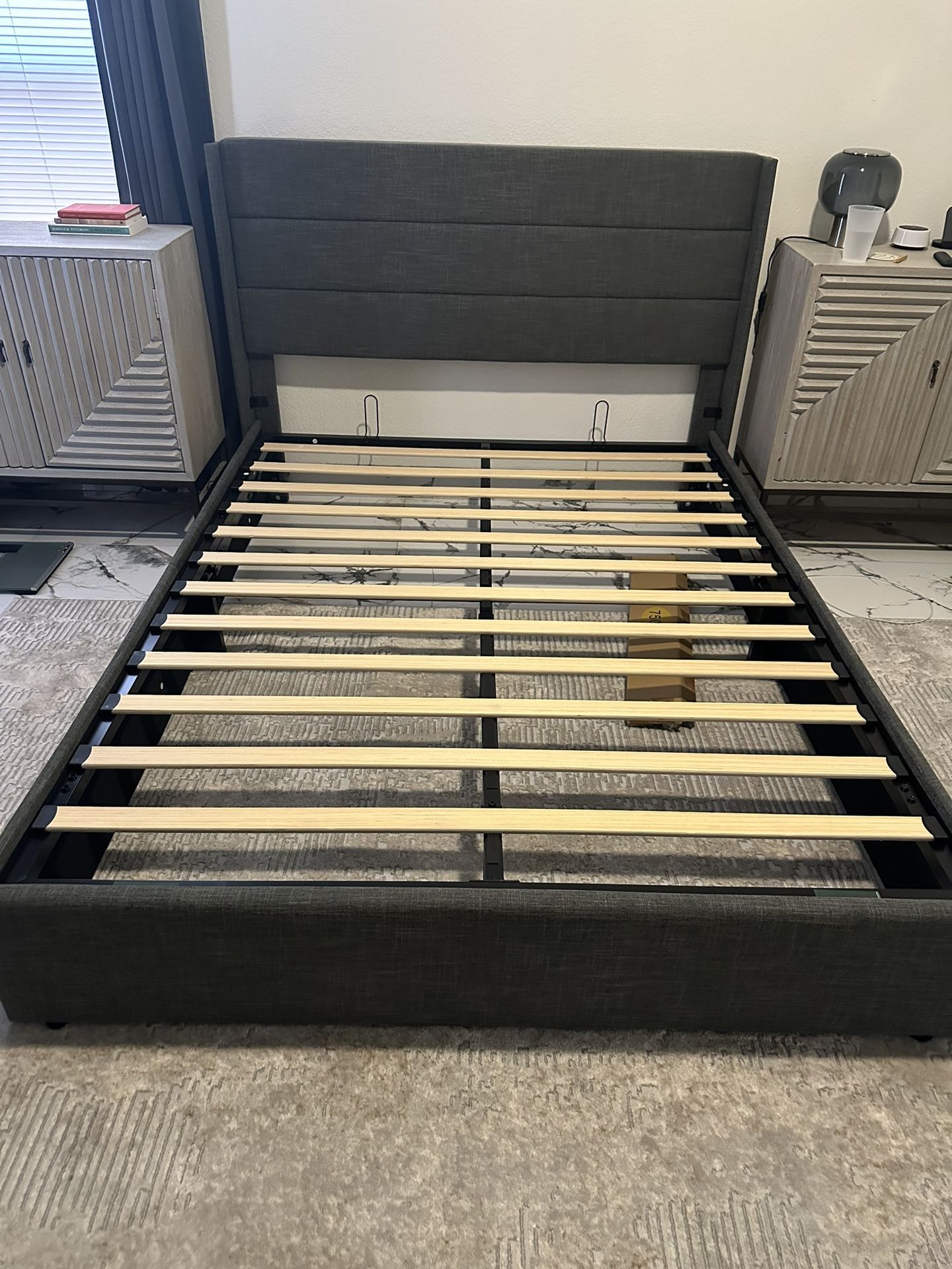 Queen Size Bed Frame With Headboard