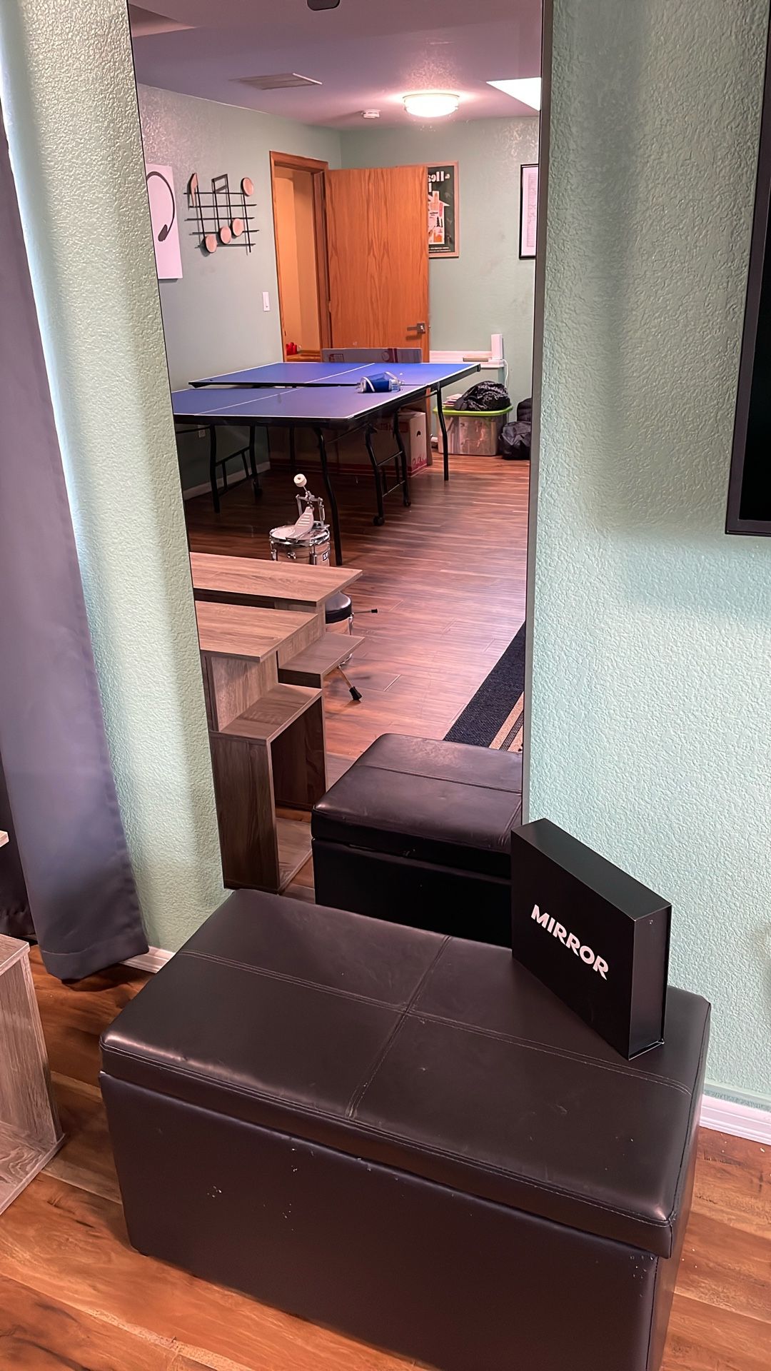 Mirror Virtual Workout Equipment