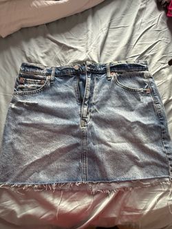 Cute denim jeans skirt from gap