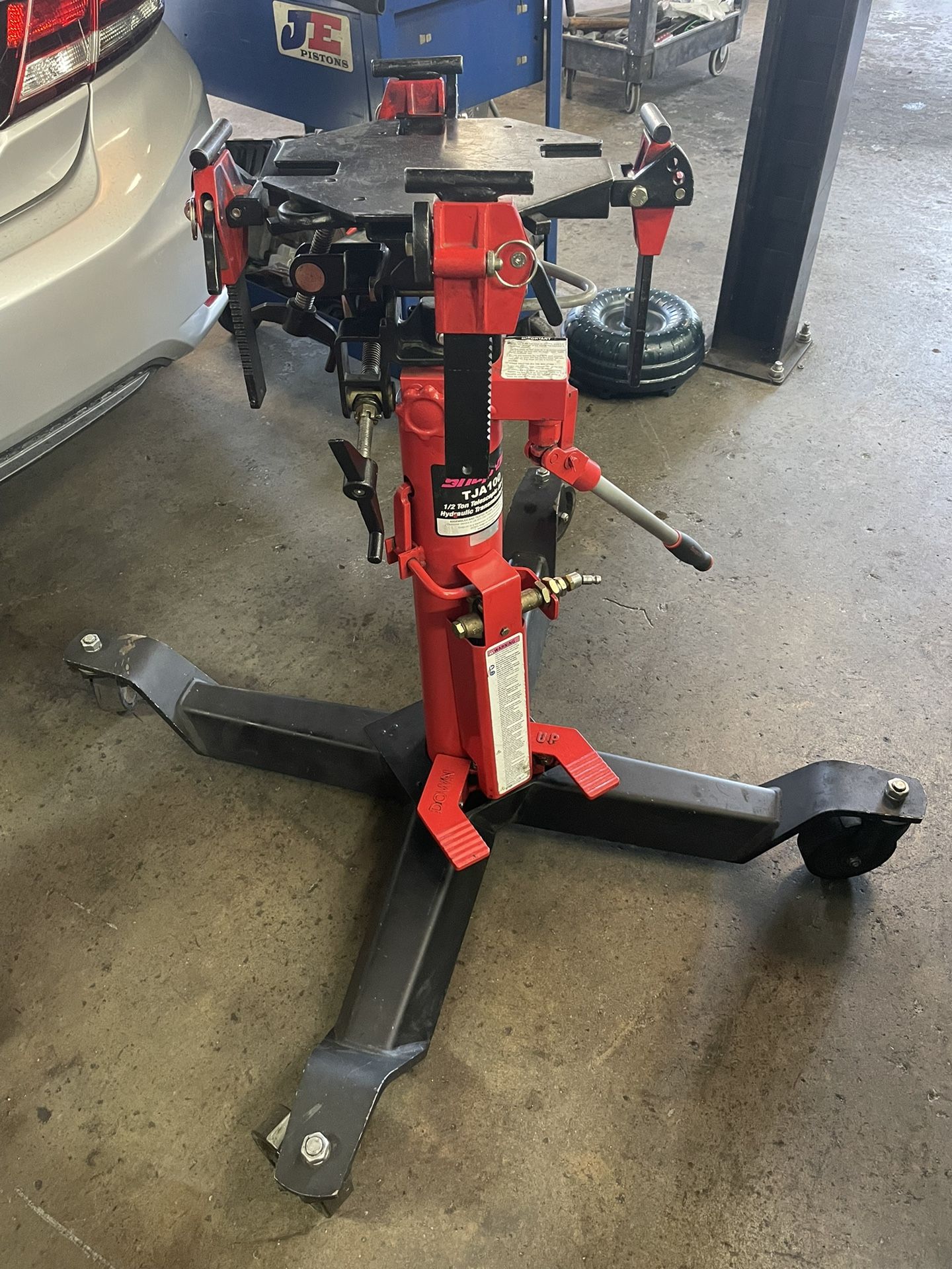 SNAP ON TRANSMISSION JACK for Sale in El Cajon, CA OfferUp