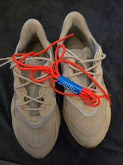 Adidas Ozweego Beige Sneakers