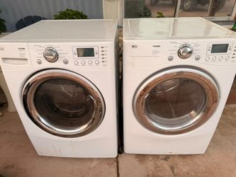 🧺 LG Tromm Washer + Dryer  LG Tromm washer and dryer set – Good condition and fully functional