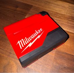 Milwaukee Earbuds