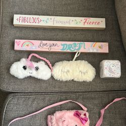Misc. Girls Items For Bedroom And Accessories - Make An Offer