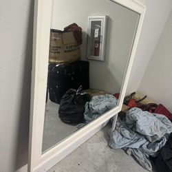 Dresser mirror 