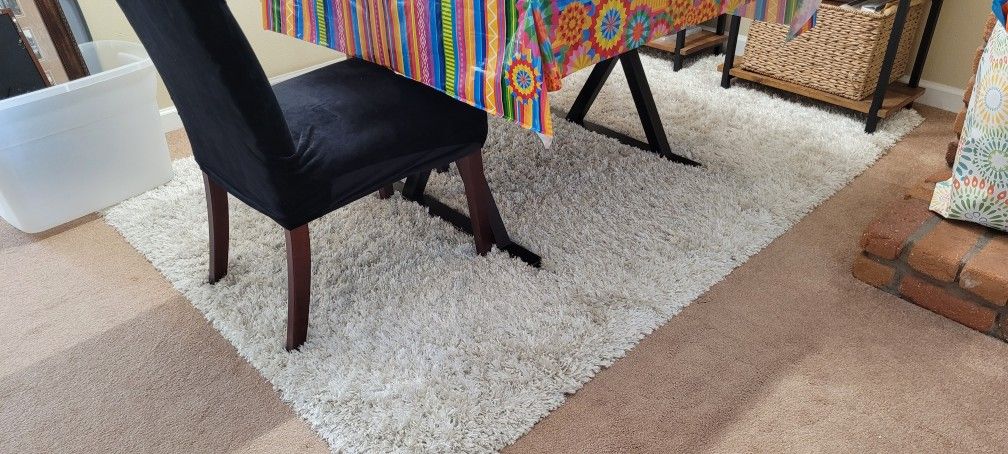 Beige Cream Rug 7.5x6.5