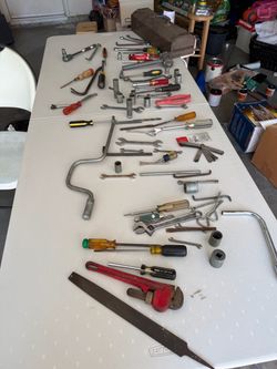 Large Mixed Hand Tool Lot