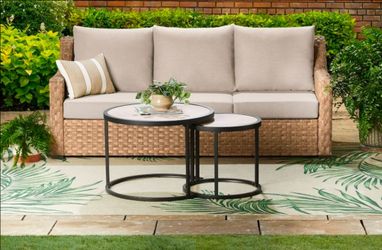 4pc Outdoor Patio Set With Cushions NEW