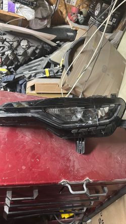 2024 Chevrolet Camaro LT headlight