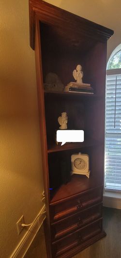 Bookshelf
