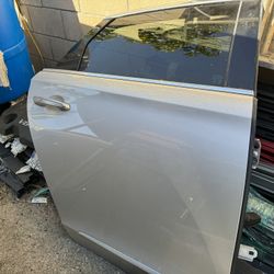 2013 2019 Cadilac XTS Right Rear Door