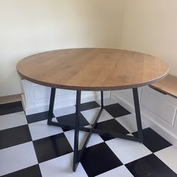 Round Kitchen Table 