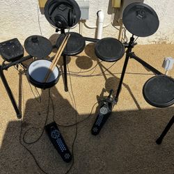 Simmons Sd200 Electric Drum Set