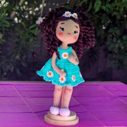 Muñeca Amigurumi Tejido A Crochet. 