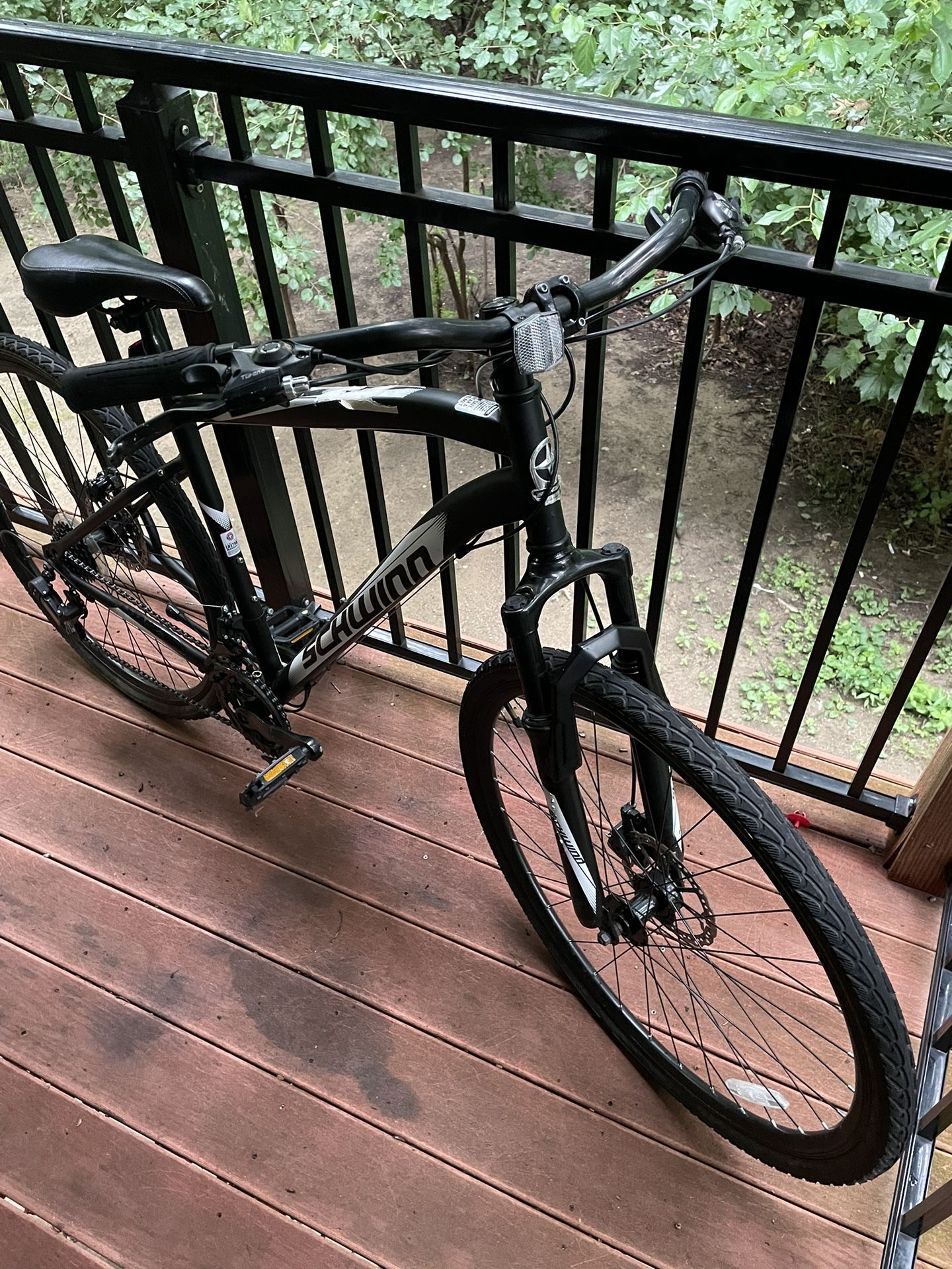 Schwinn on sale 700c glenwood