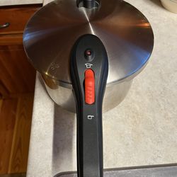 NuWave Stainless Pressure Cooker Like New $32 OBO!