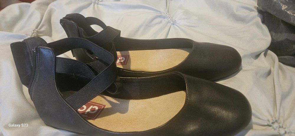 Black Ballet Flats size Women's 7