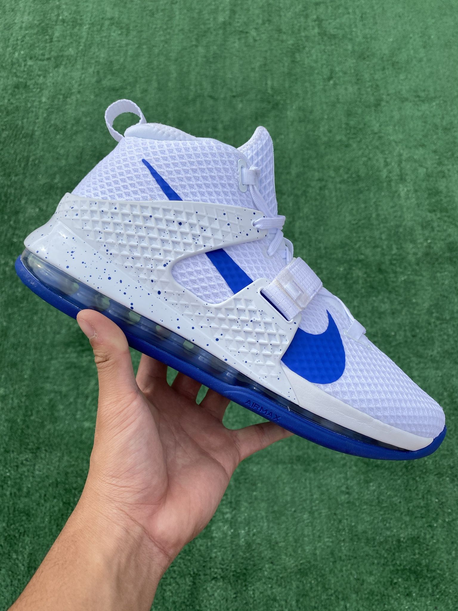 NIKE AIR FORCE MAX “WHITE ROYAL BLUE” (Size Men's)