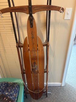 Vintage old sled