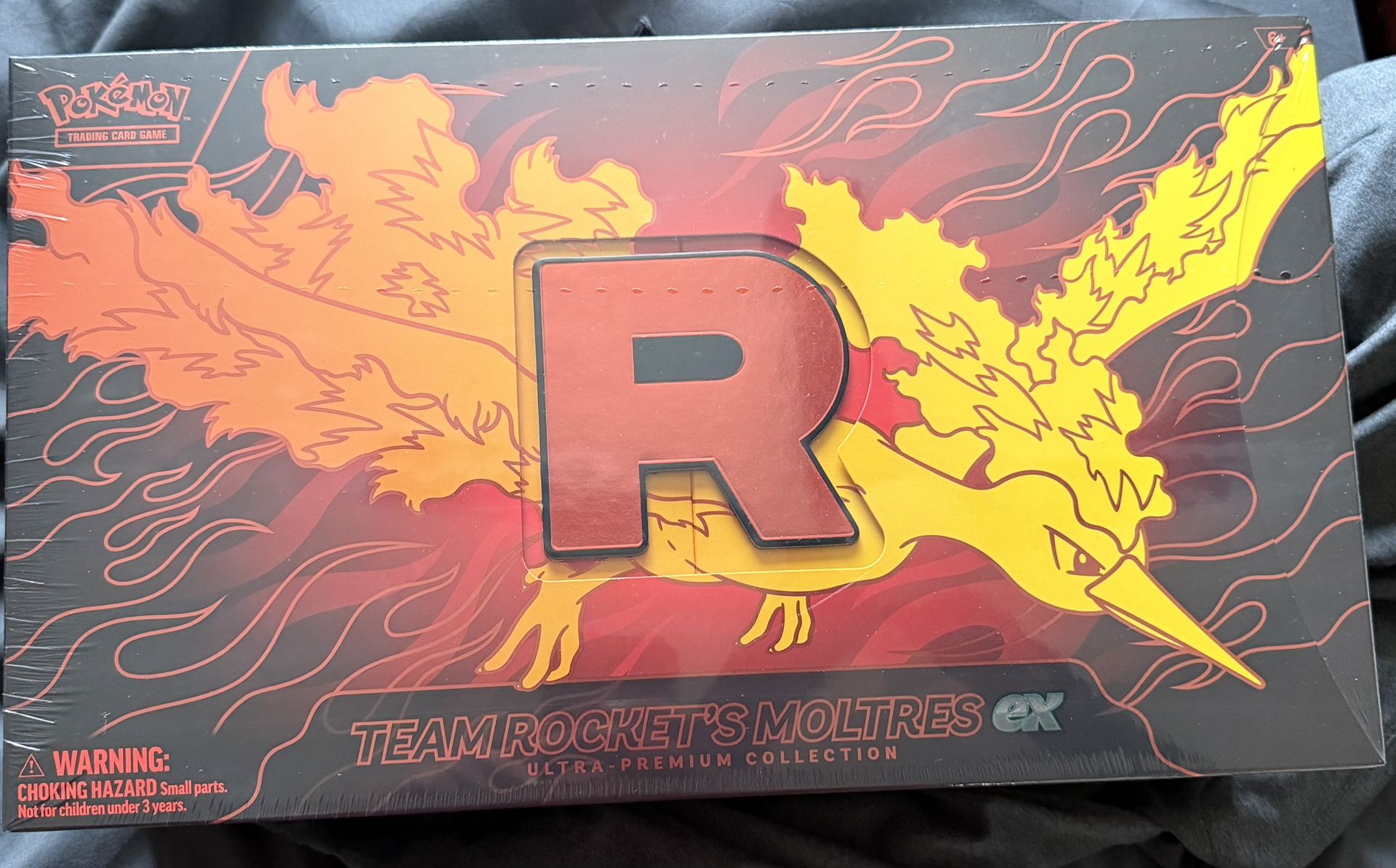 Team Rocket’s Moltres ex UPC