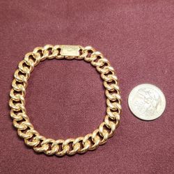 18k Link Bracelet 
