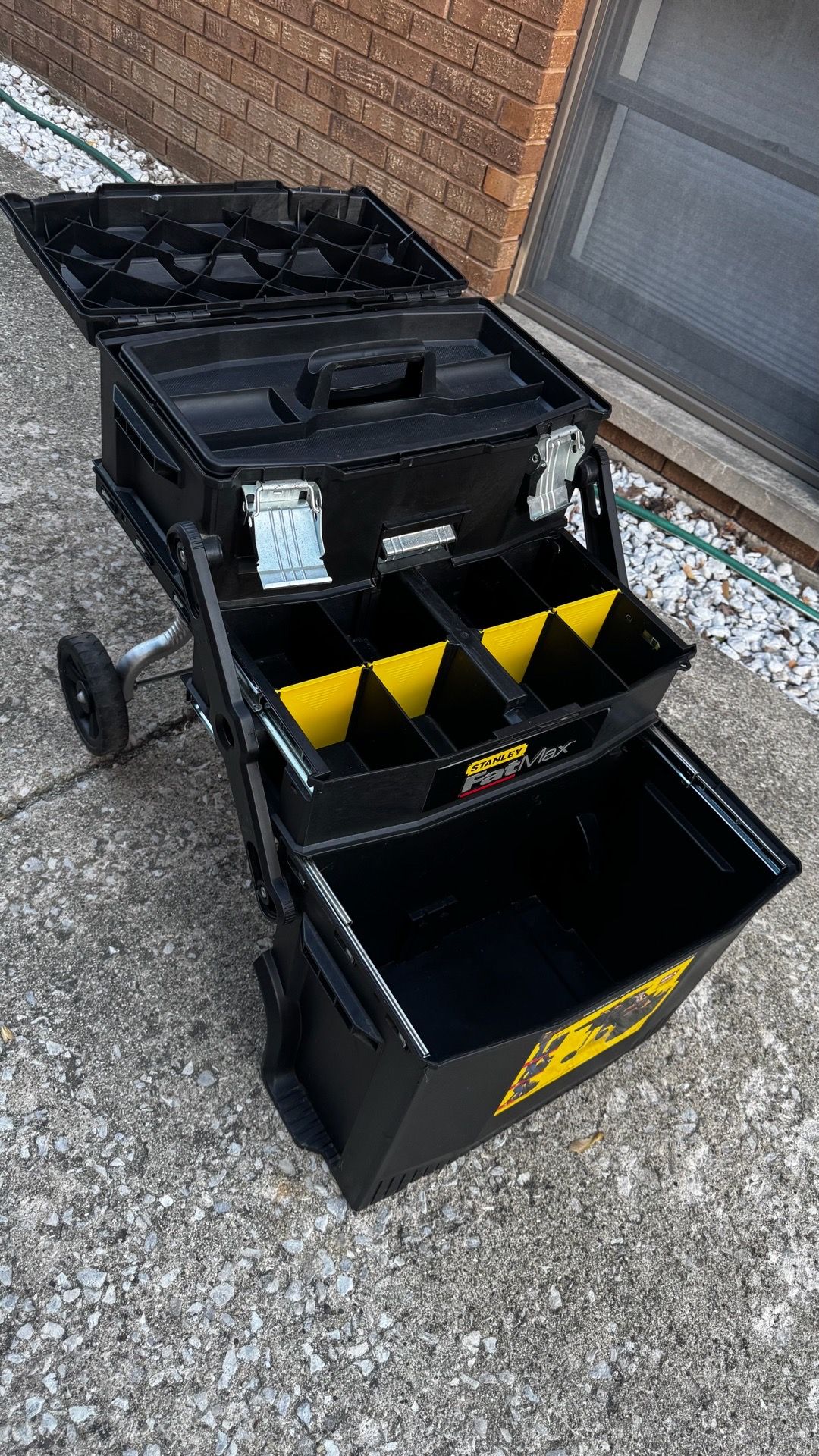 STANLEY FAT MAX MOBILE WORK STATION