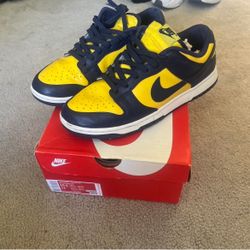 Nike Dunk Low “Michigan”