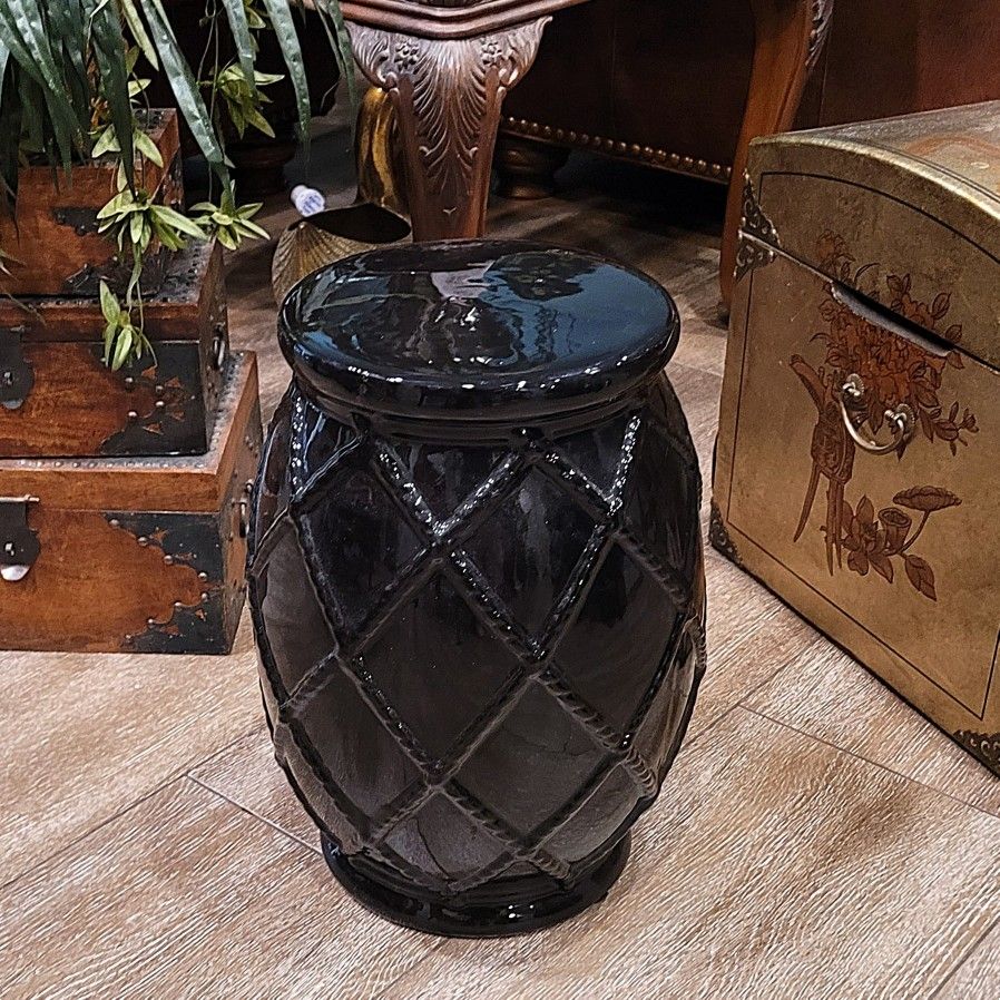 Asian Ceramic Black Barrel Garden Stool Table