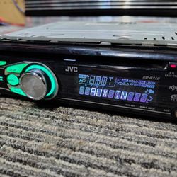 JVC  KD-R310
AM/FM/CD/CD-R/MP3/WMA Car Audio Player with Front Aux Input