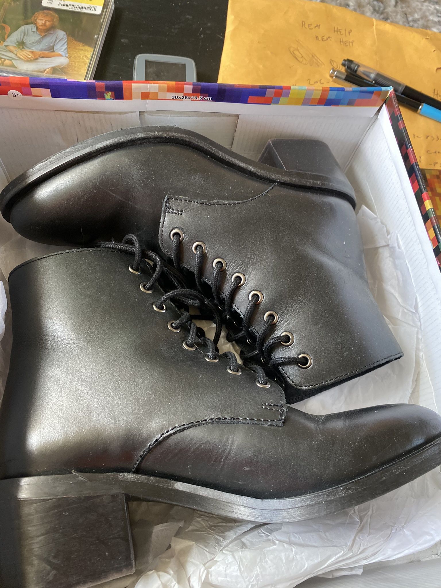 Genuine leather customer gave them to me brand new