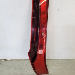 2015 2017 2019 2020 HONDA FIT LEFT DRIVER SIDE TAIL LIGHT TAILGATE MOUNTED OEM