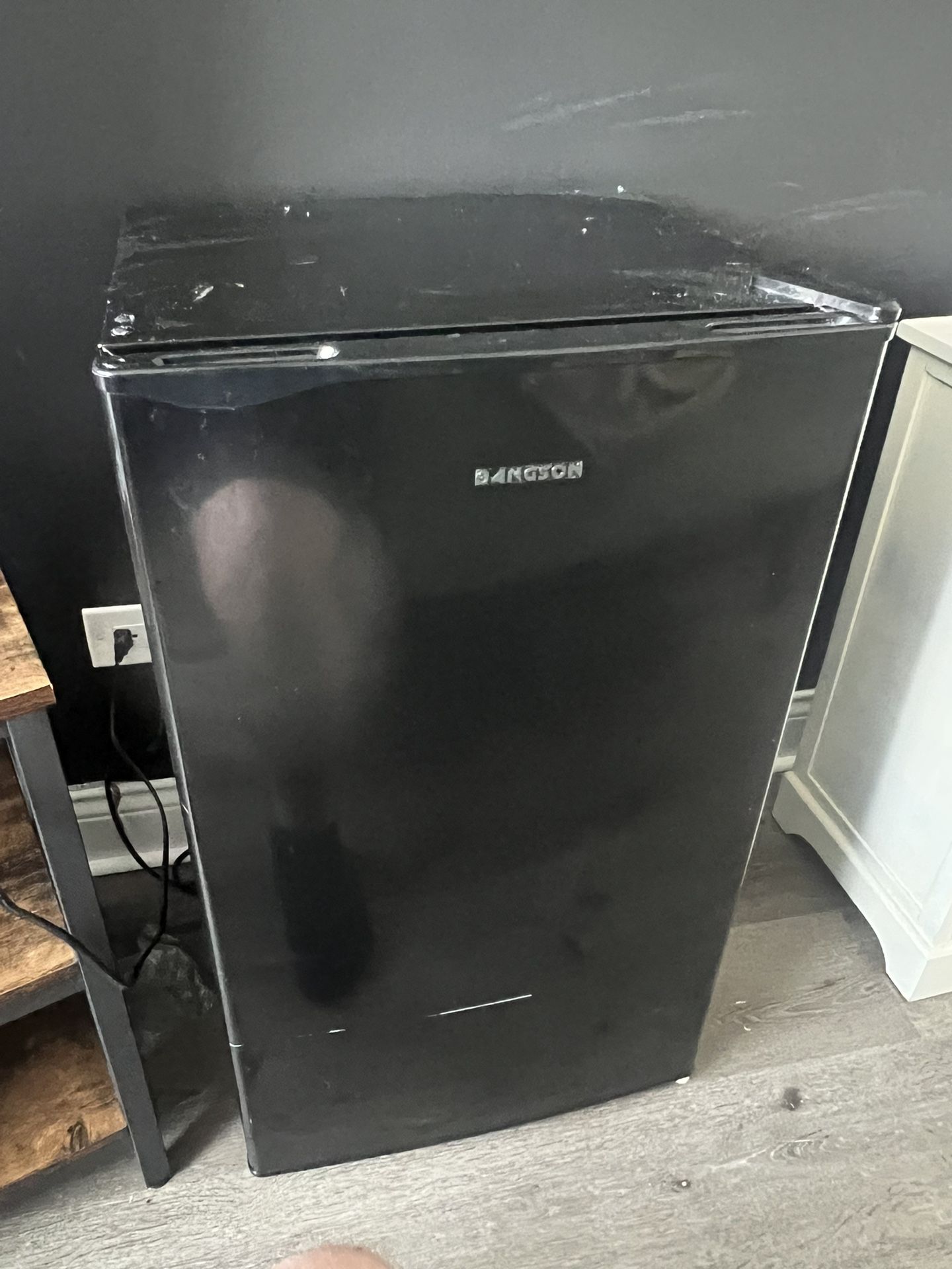 Mini Fridge
