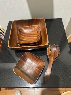 Teak square salad bowl