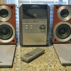 Panasonic SA-PM19 Bookshelf Stereo System