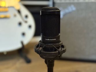Audio-Technica AT2020 + Desktop Shock Mount Stand + XLR Cable
