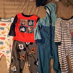 Set Of 4  For $8 (24M)