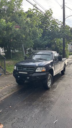 2004 Ford F-150 Heritage Regular Cab