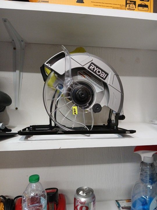 RYOBI New Sierra Circular Con Cable