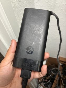 HP Charger 200W blue tip