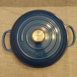 Le Creuset shallow dutch oven